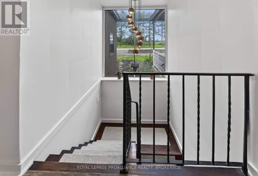 1103 County Road 2 — photo 19 of 40