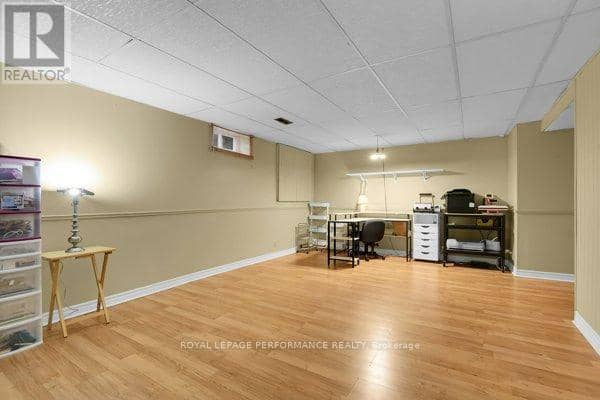 401 Phoenix Crescent — photo 23 of 32