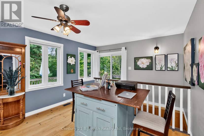 24 Crescent Drive — photo 17 of 40