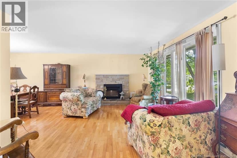 4 Mulberry Court — photo 8 of 40