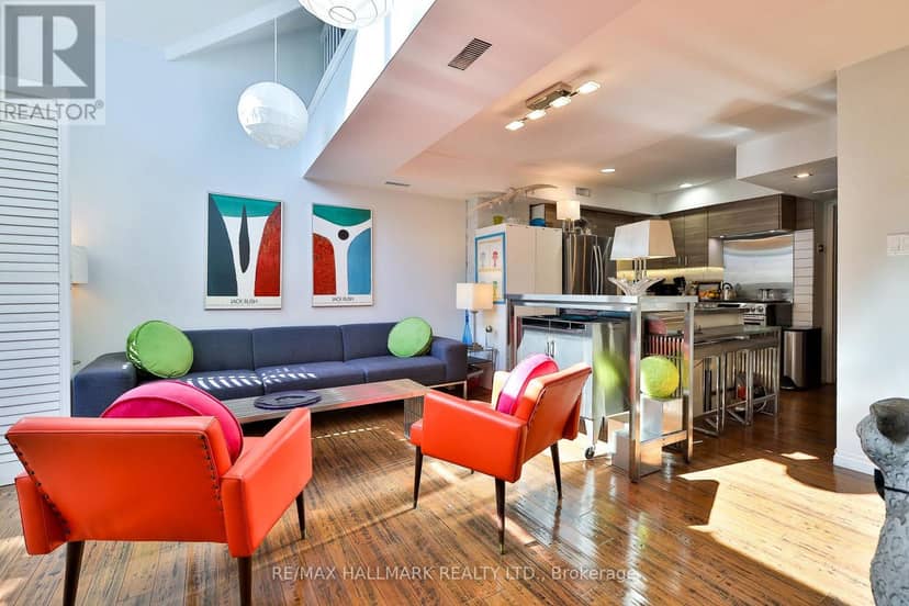 21 - 17 Pembroke Street — photo 12 of 38