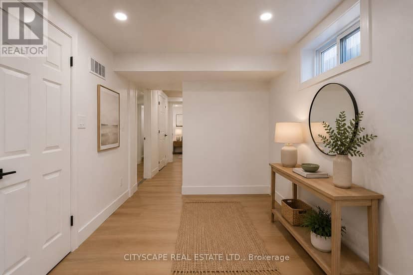 322 Fernwood Avenue — photo 10 of 25