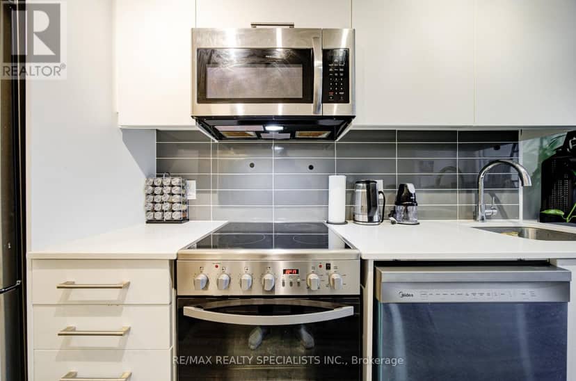 505 - 1 Neighbourhood Lane, Toronto, photo 7