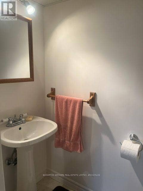 355 Oak Street — photo 19 of 21