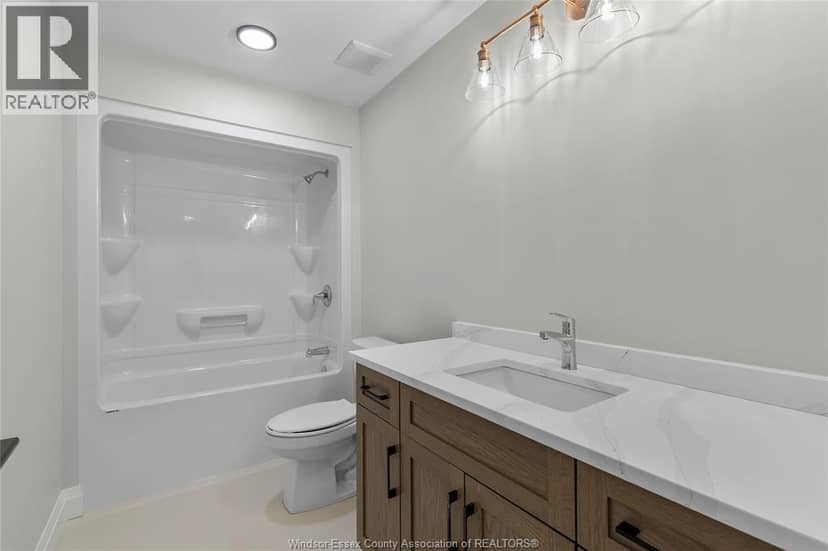 675 Linden — photo 36 of 40