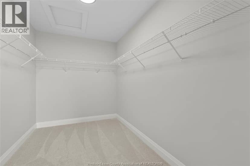 675 Linden — photo 23 of 40
