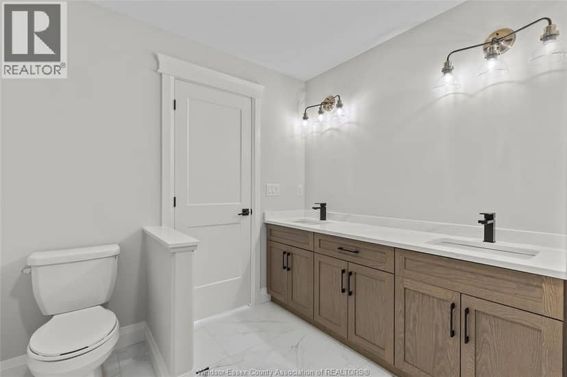 675 Linden — photo 21 of 40