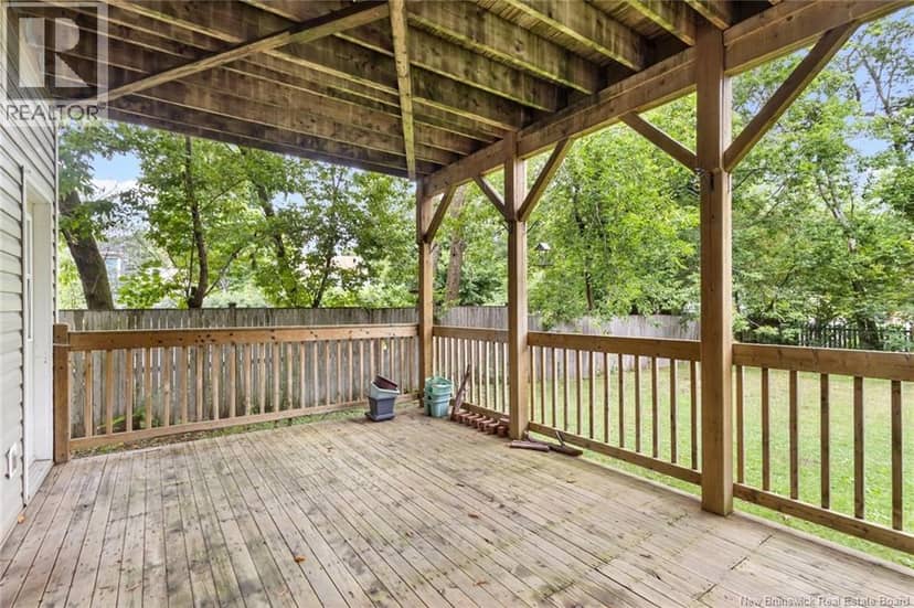 241 Saunders Street — photo 37 of 40