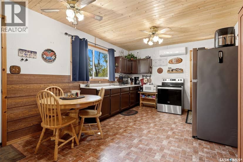 514 Idylewylde AVENUE — photo 9 of 40
