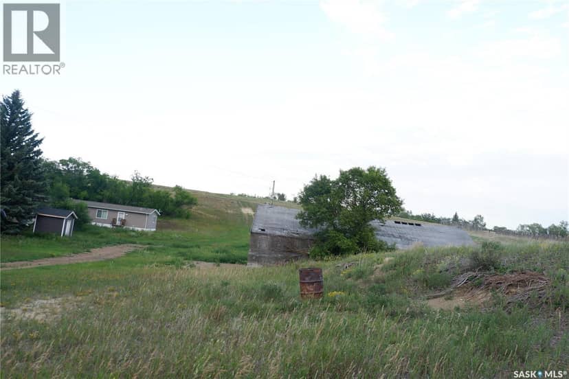Rayner acreage — photo 1 of 38