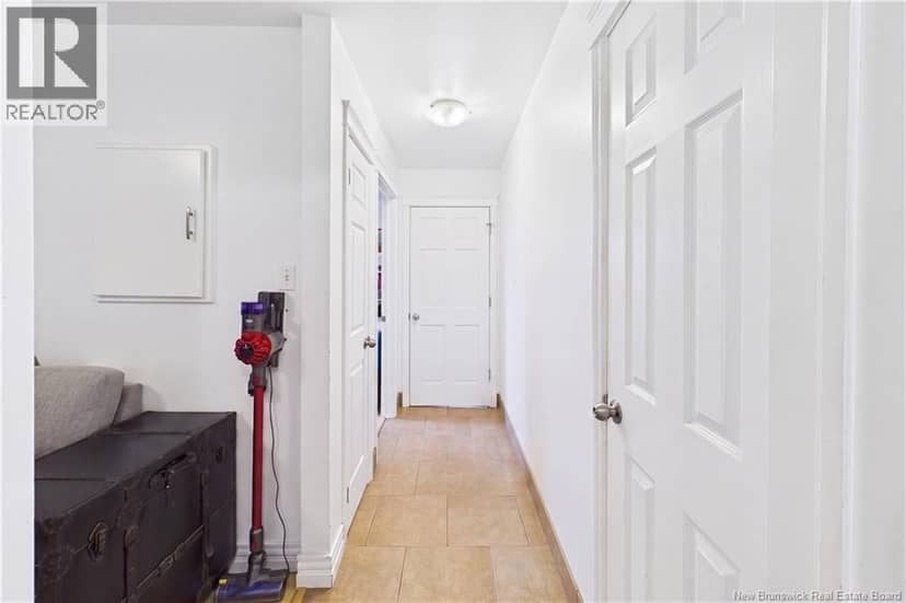 127 Cornhill Street Unit# A & B — photo 36 of 40
