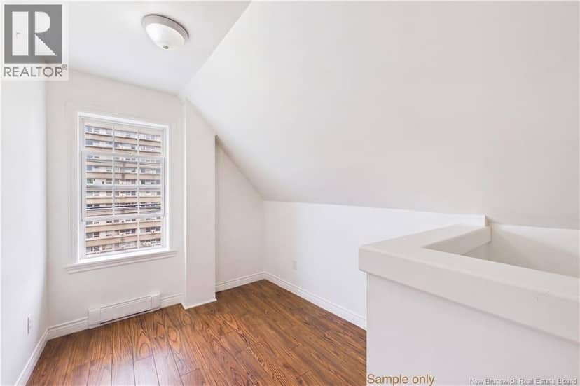 127 Cornhill Street Unit# A & B — photo 17 of 40