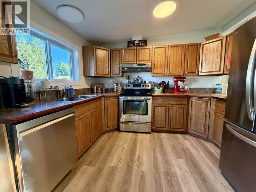 7360 DAWSON ROAD, Prince George, photo 3