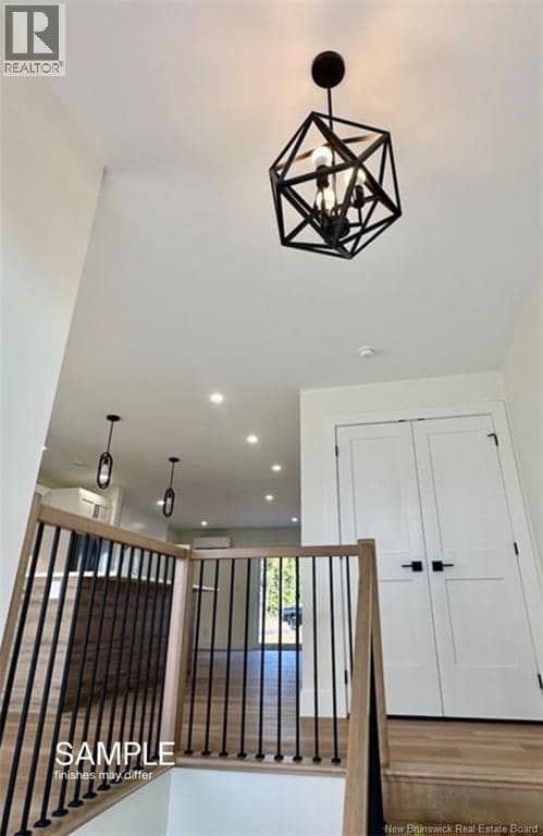 2 Berkley Drive, Riverview, photo 2
