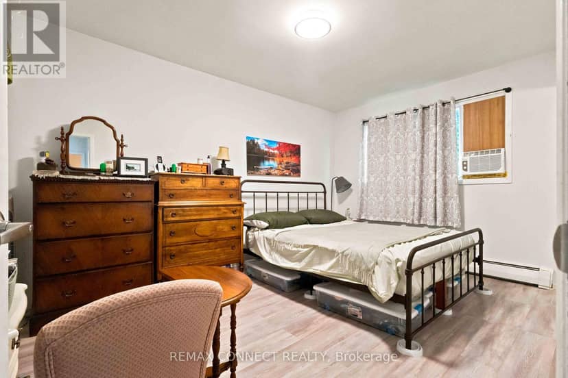322 Andrew Street — photo 15 of 30