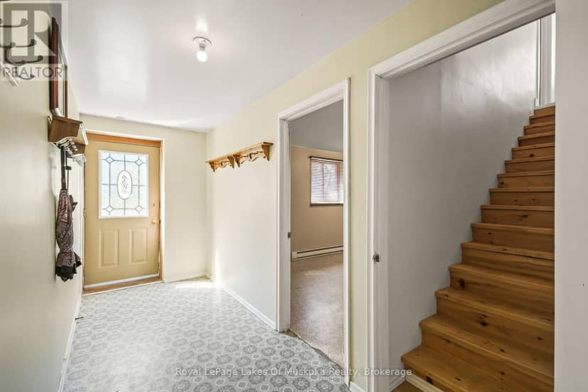 571 David Street E — photo 20 of 34