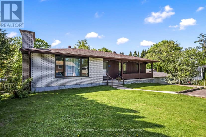 571 David Street E, Gravenhurst, photo 3
