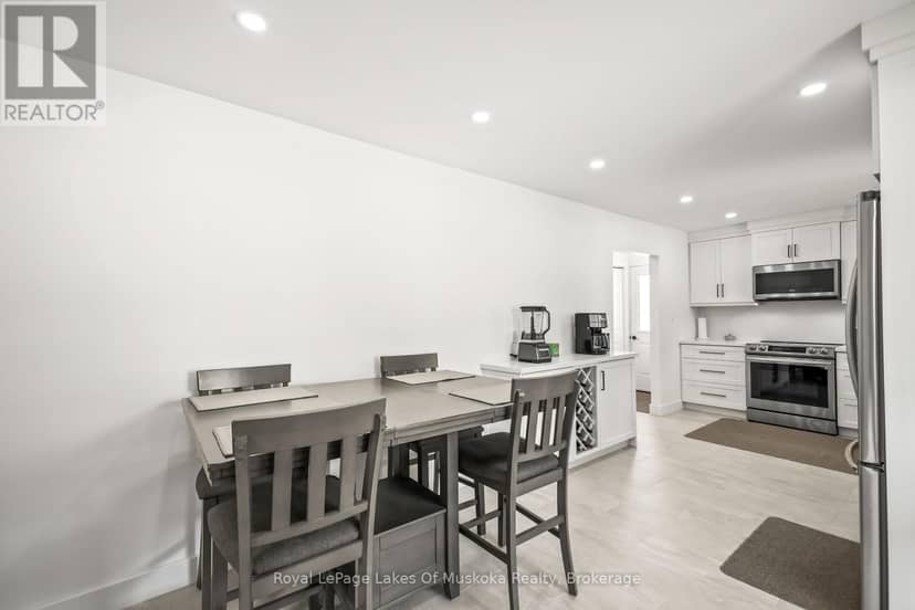 571 David Street E, Gravenhurst, photo 7