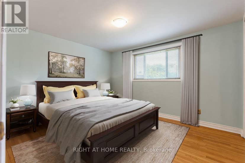 12 Candlewood Crescent — photo 18 of 35