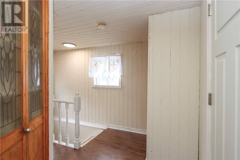 12 Oakwood Avenue — photo 19 of 40