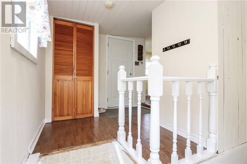 12 Oakwood Avenue — photo 21 of 40