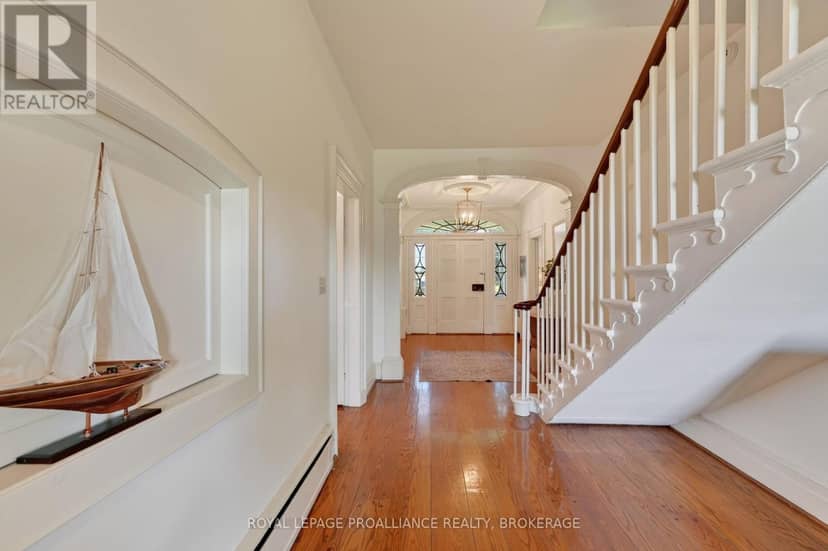 1105 County Road 2 — photo 10 of 40