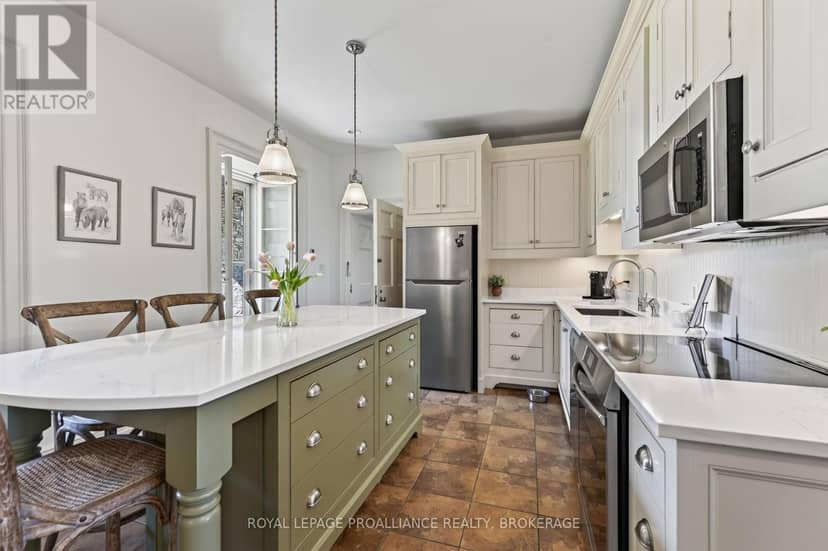 1105 County Road 2 — photo 11 of 40