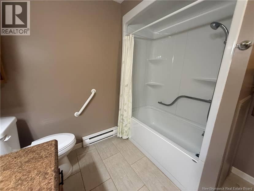 3783 Rue Principale — photo 14 of 33