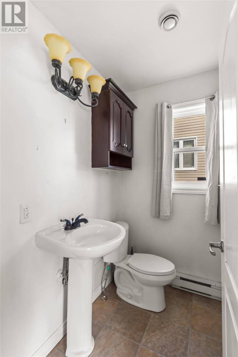 3 Sprucedale Drive, St. John's, photo 4