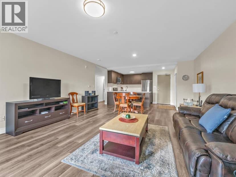 1611 Banwell ROAD Unit# 217 — photo 9 of 40