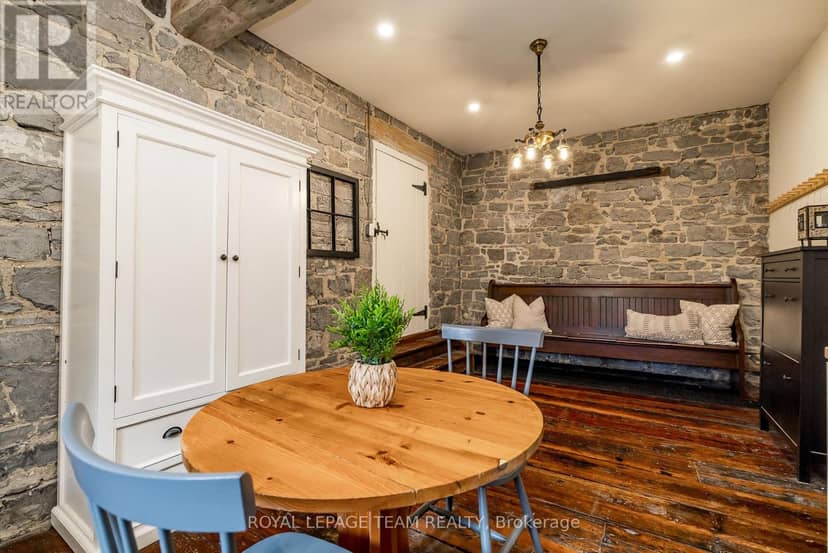 492 River Road — photo 19 of 40