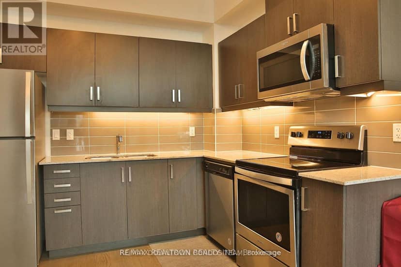 303 - 1486 Bathurst Street, Toronto, photo 3