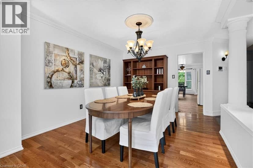 52 SUNVALE Place — photo 10 of 39