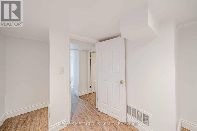 240 Division Street — photo 22 of 40