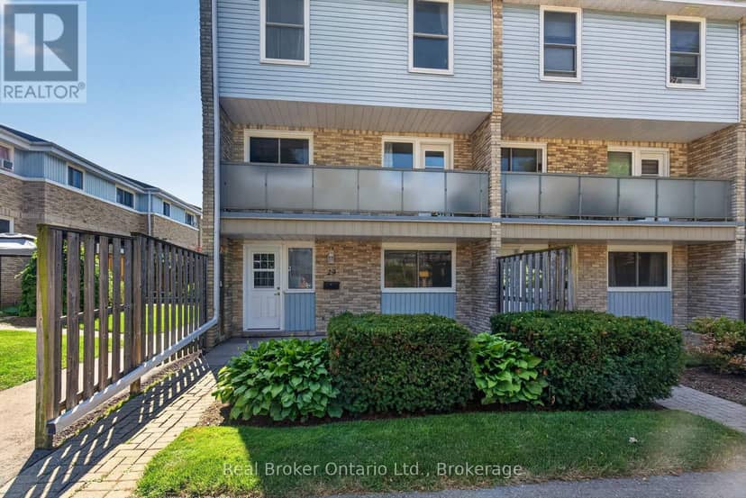 29 - 35 Breckenridge Drive — photo 1 of 29
