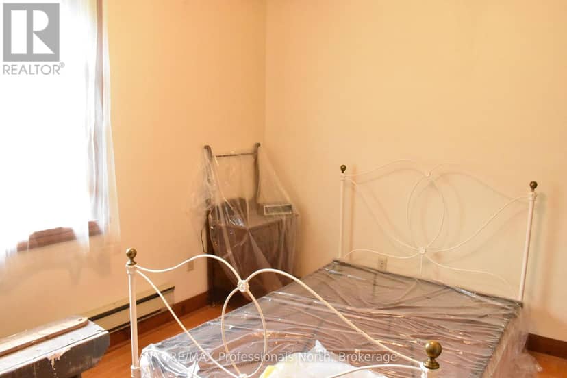 1418 Sedgwick Road — photo 16 of 40