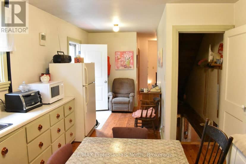 1418 Sedgwick Road — photo 5 of 40