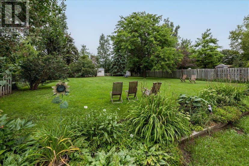 2593 Lawrence Avenue — photo 33 of 39