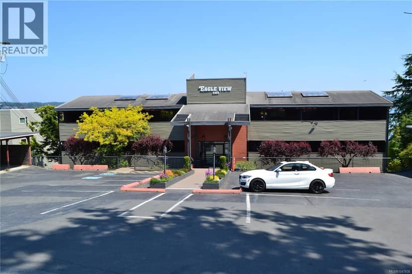 1 523 Island Hwy, Campbell River
