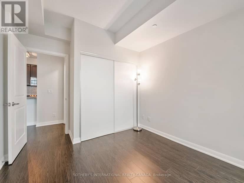 206 - 205 Sherway Gardens Road — photo 18 of 40