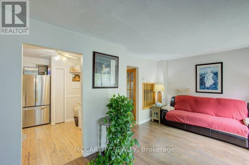 22 - 325 William Street — photo 16 of 40