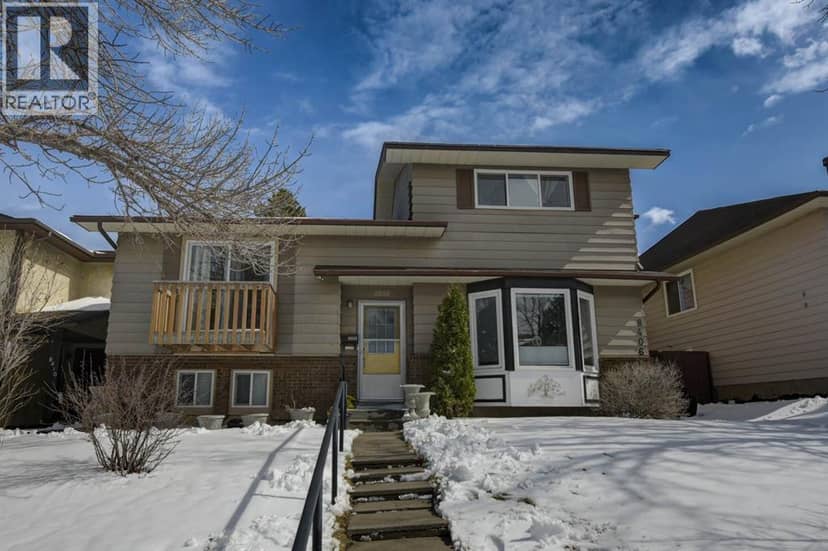 8408 Berkley Road NW, Calgary