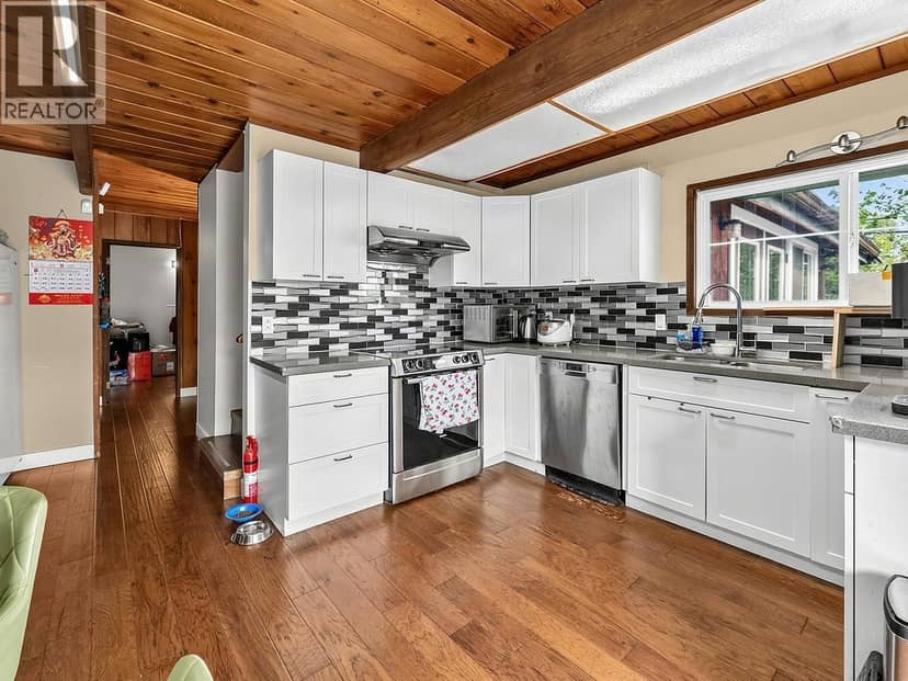 1420 PIPELINE ROAD, Coquitlam, photo 5