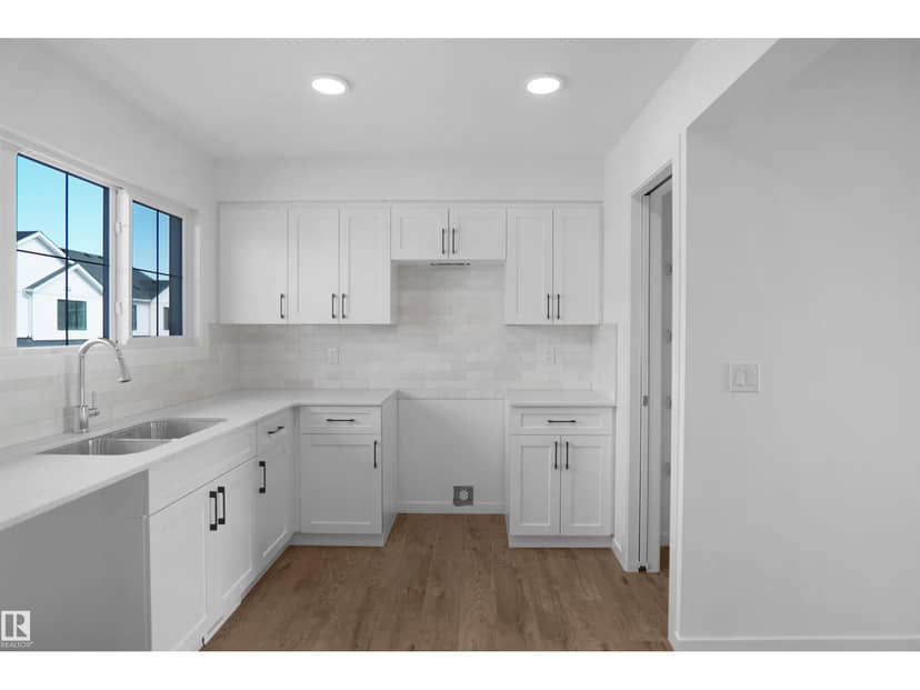 #44 1009 Cy Becker RD NW — photo 11 of 25
