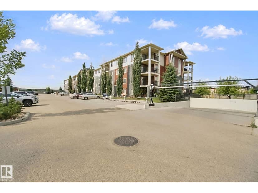 #217 5810 Mullen Pl NW, Edmonton, photo 3