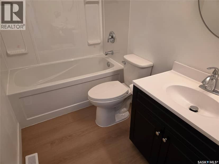 365 3rd Ave CRESCENT — photo 16 of 17