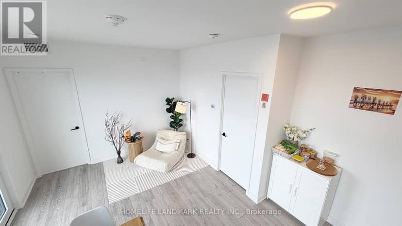 5002 - 108 Peter Street — photo 15 of 38