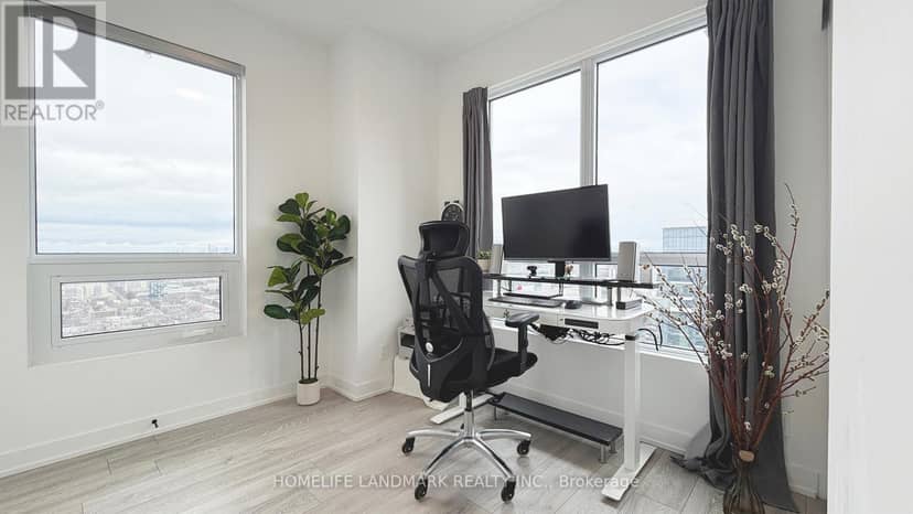 5002 - 108 Peter Street — photo 17 of 38