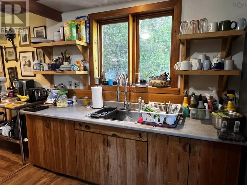 95 Campbell Jordan Road — photo 8 of 40