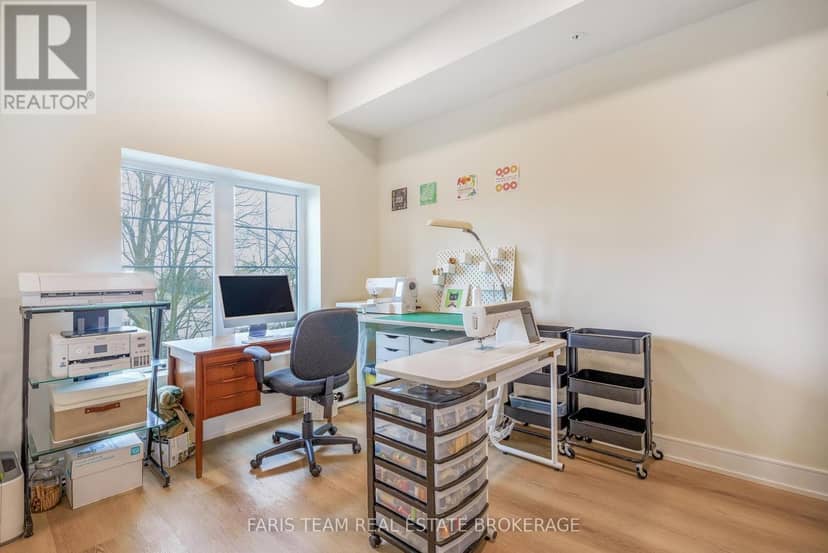 224 - 121 Mary Street — photo 20 of 35